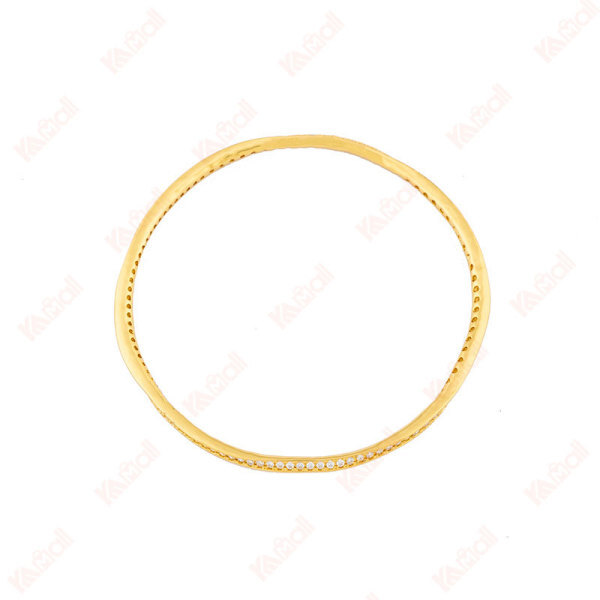 simple and elegant large ring bracelet